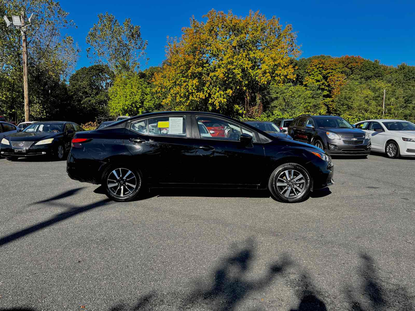 2021 Nissan Versa SV 8