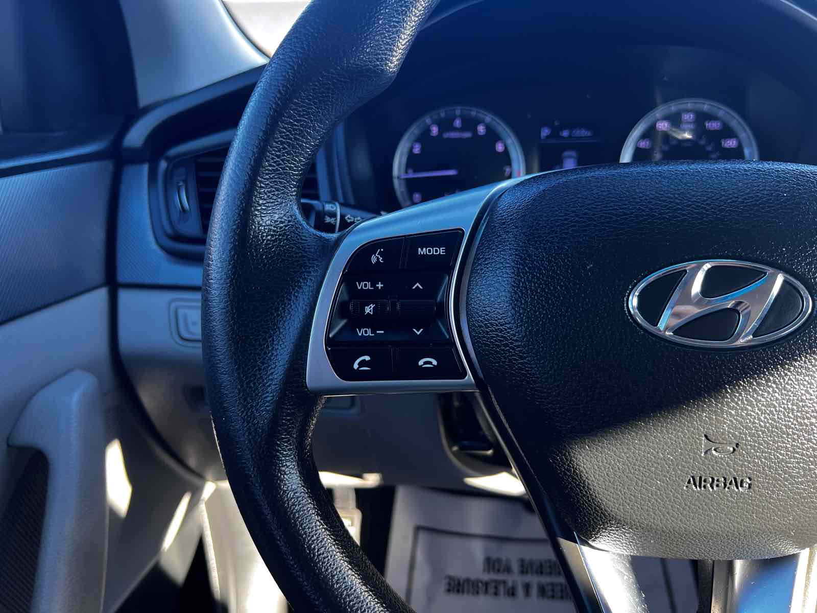 2019 Hyundai Sonata SE 28