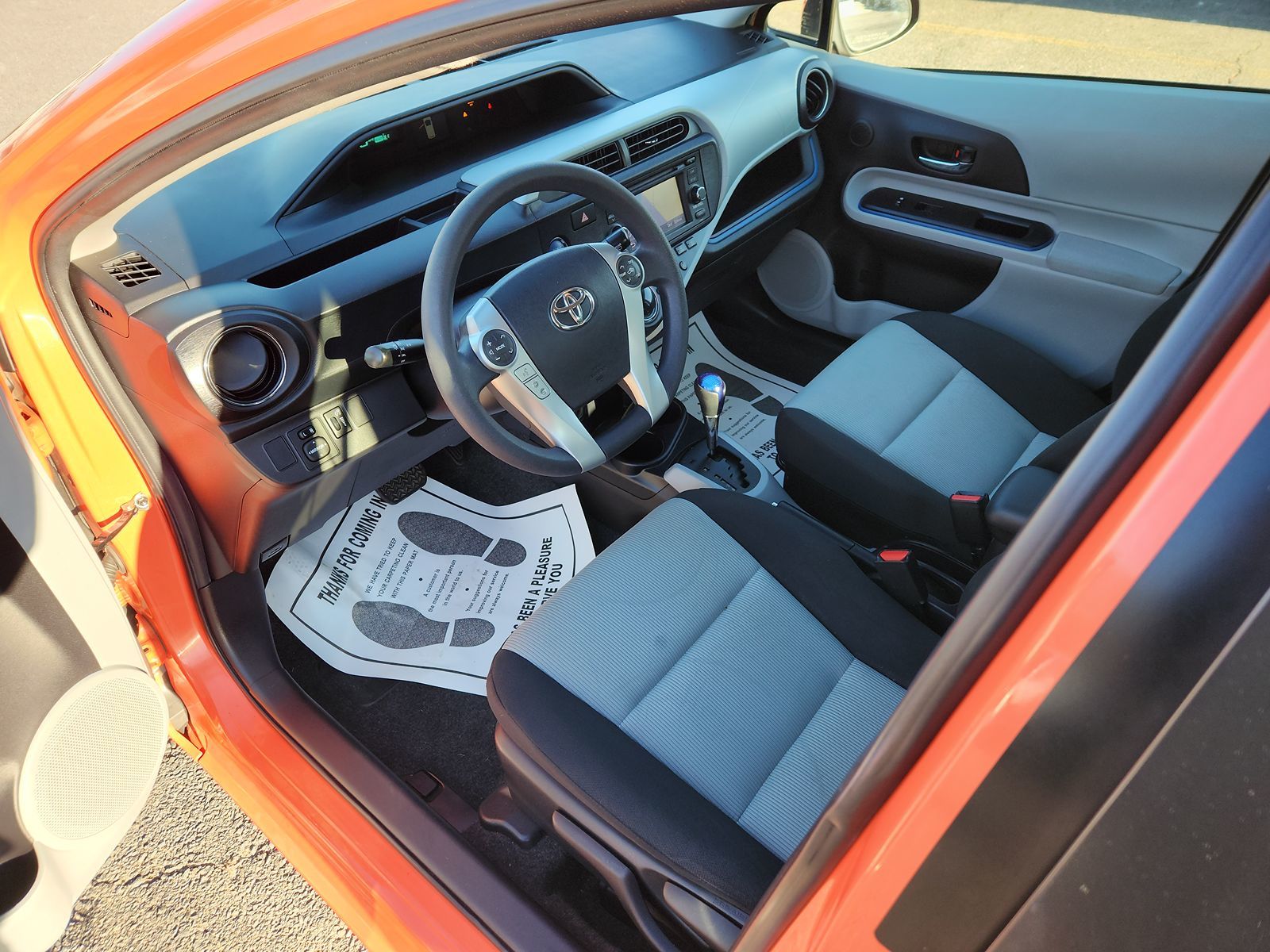 2012 Toyota Prius c Three 15