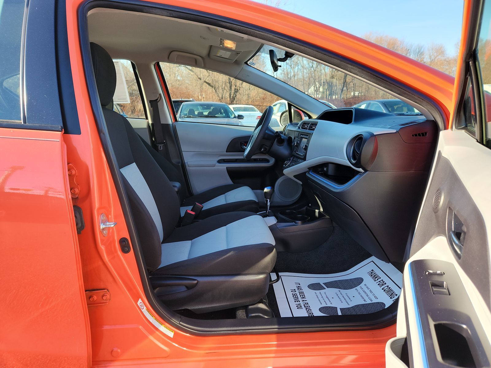 2012 Toyota Prius c Three 31