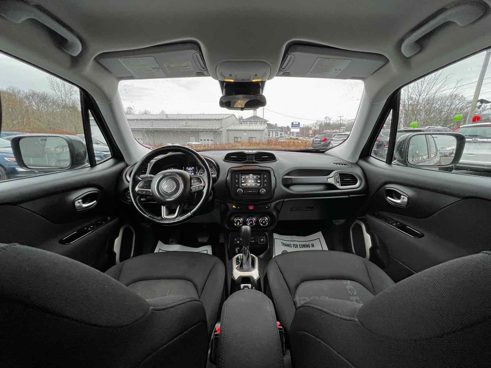 2017 Jeep Renegade Latitude 26