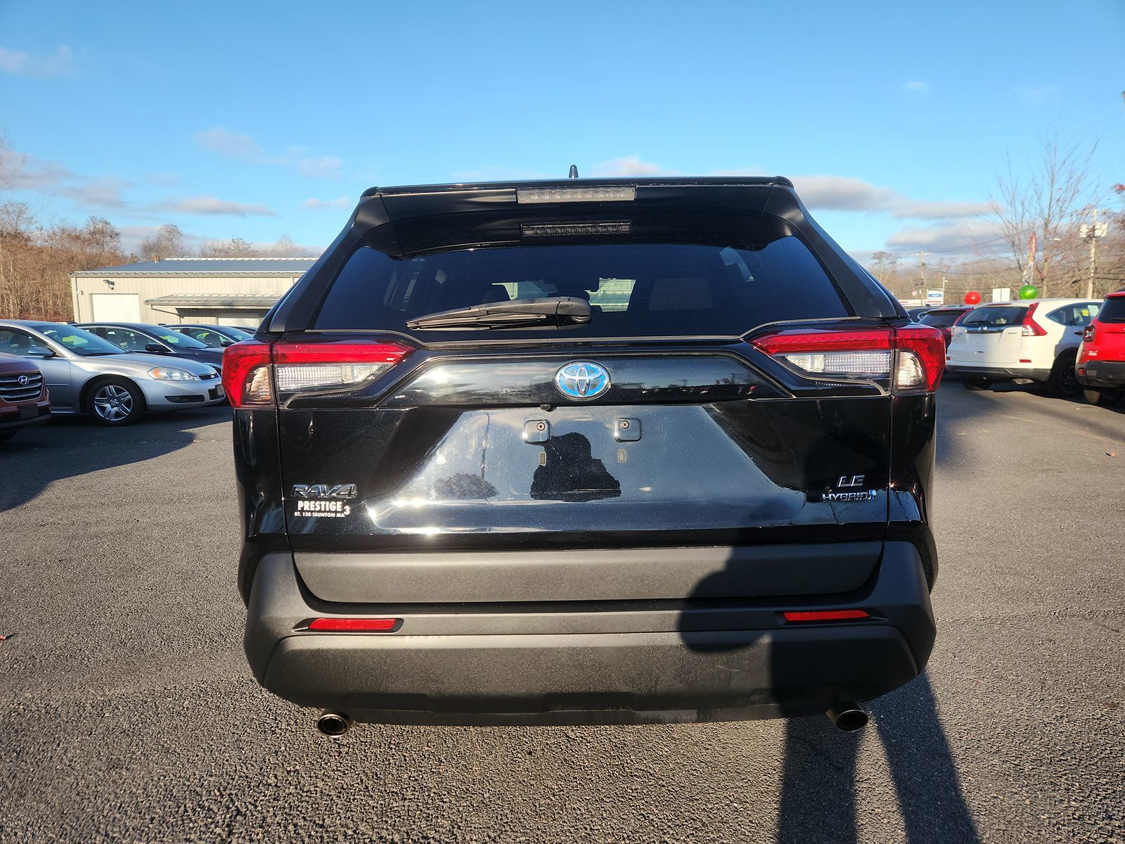 2019 Toyota RAV4 Hybrid LE 10