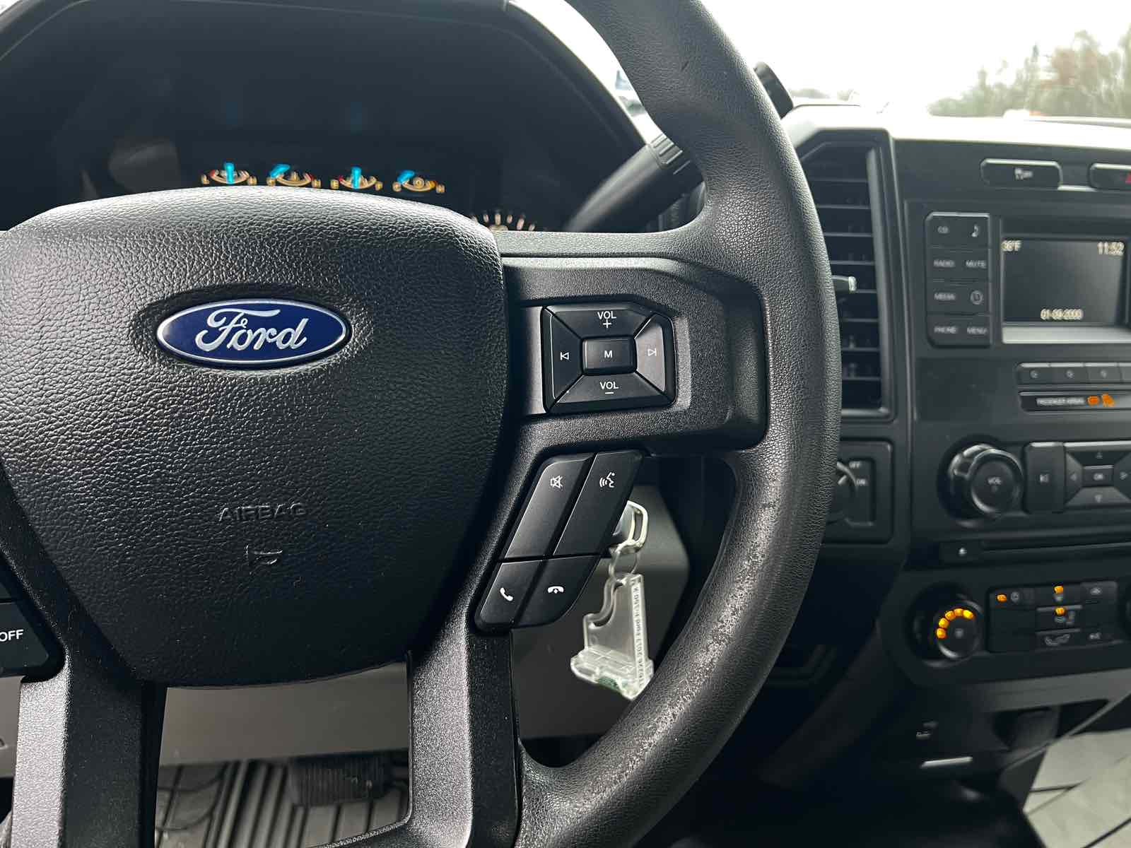 2017 Ford F-150 XL 23