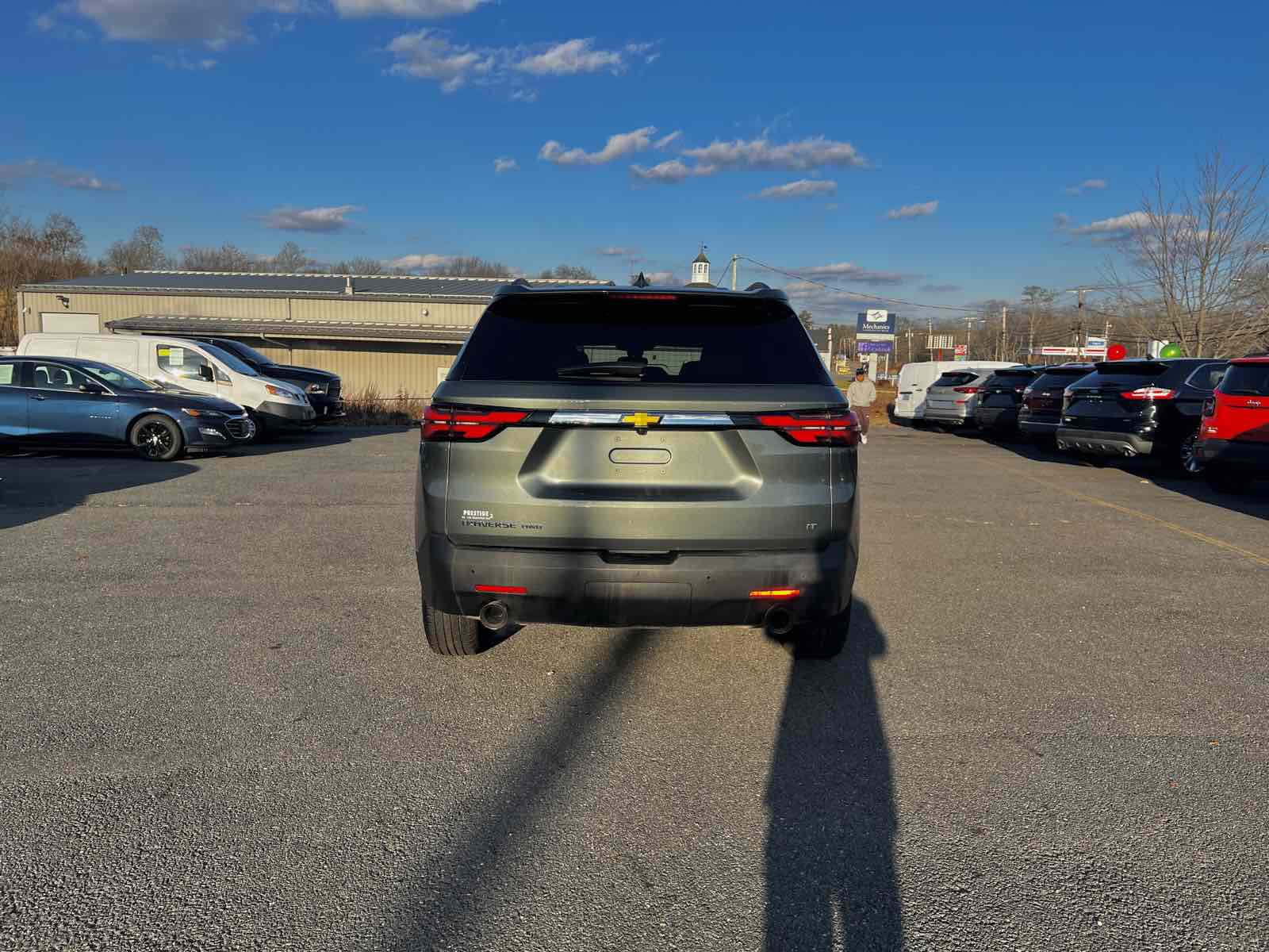 2023 Chevrolet Traverse LT Cloth 8