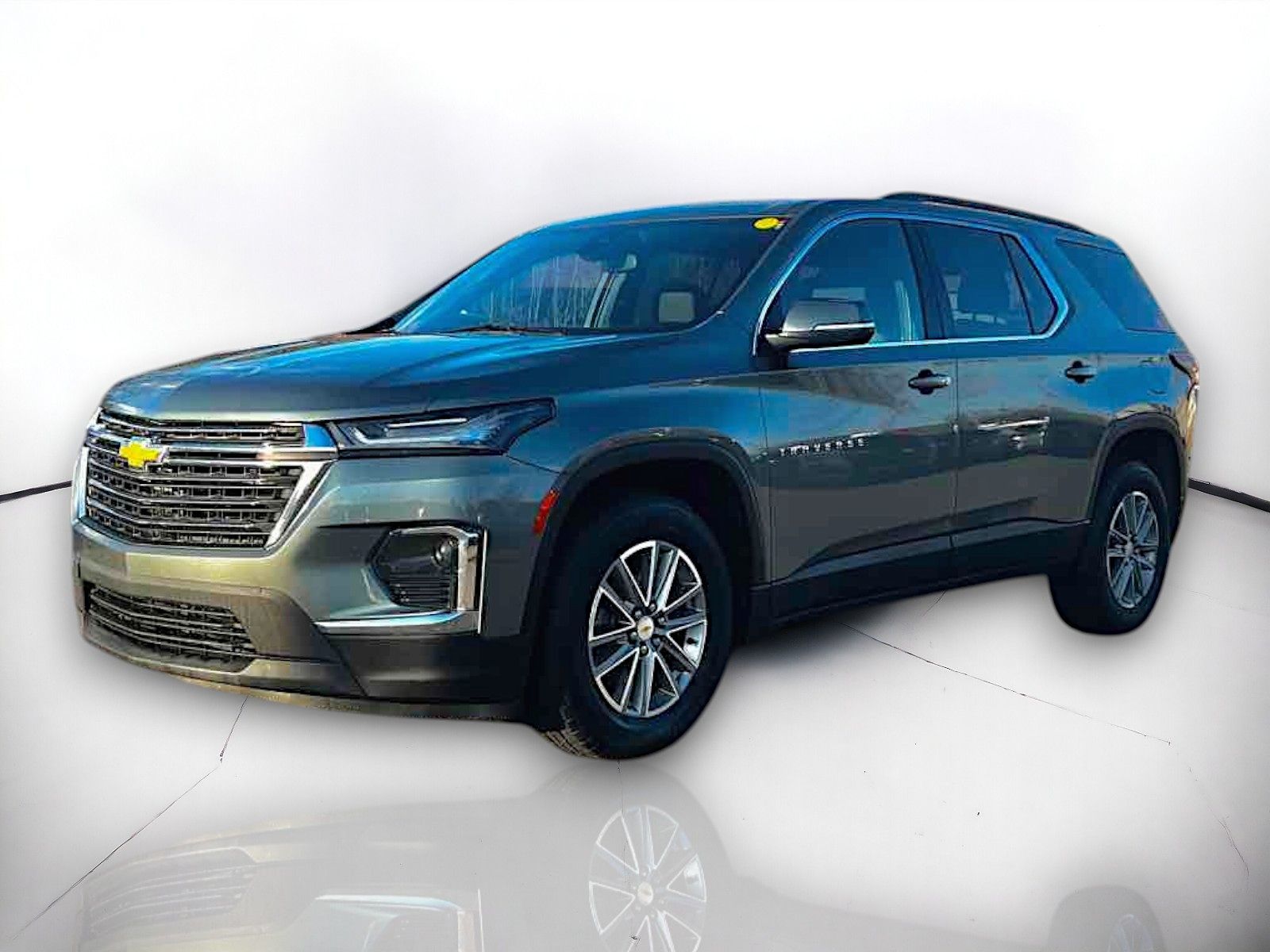 2023 Chevrolet Traverse LT Cloth 2