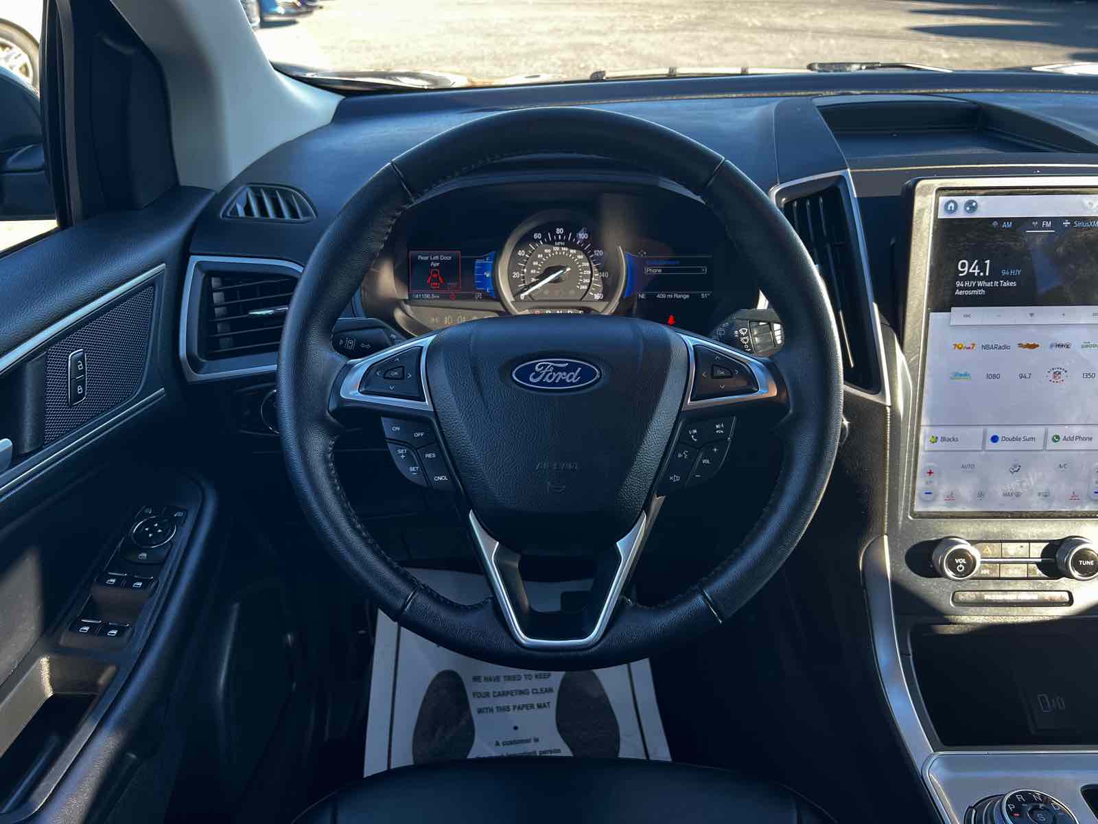 2023 Ford Edge SEL 27