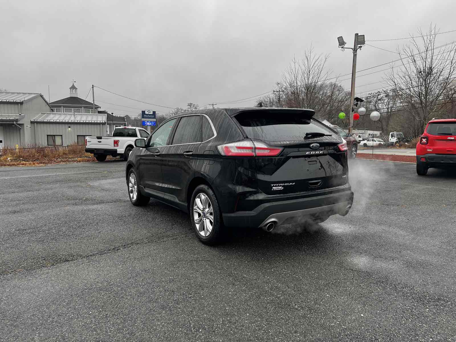 2022 Ford Edge Titanium 5