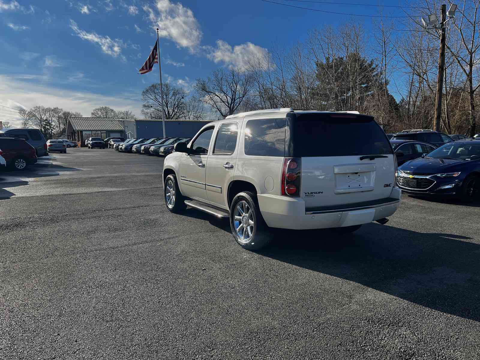 2014 GMC Yukon Denali 5