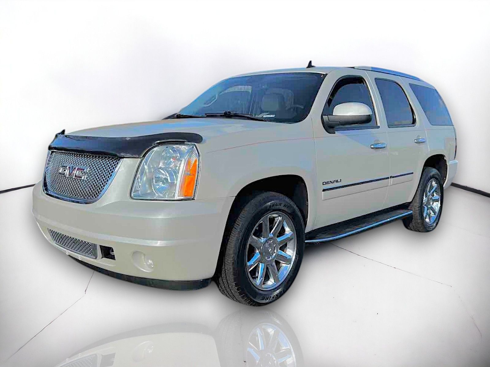 2014 GMC Yukon Denali 2