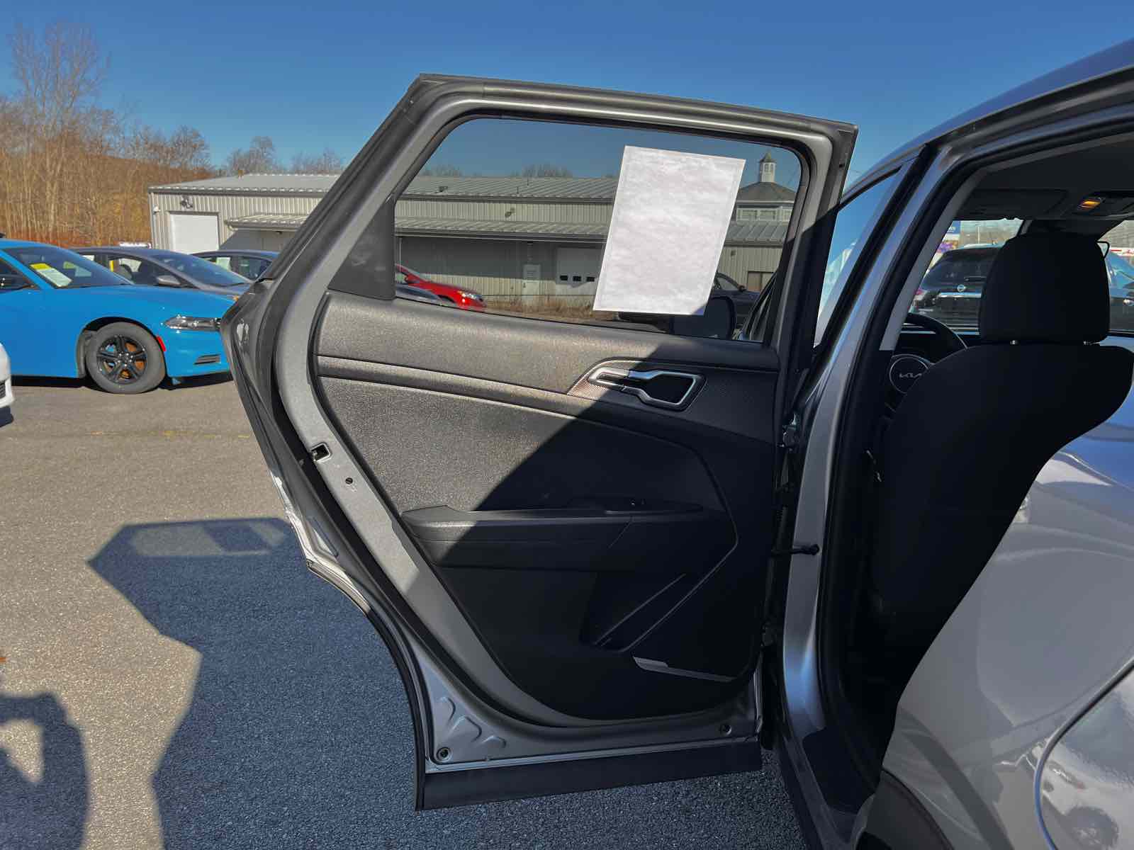 2024 Kia Sportage LX photo 7