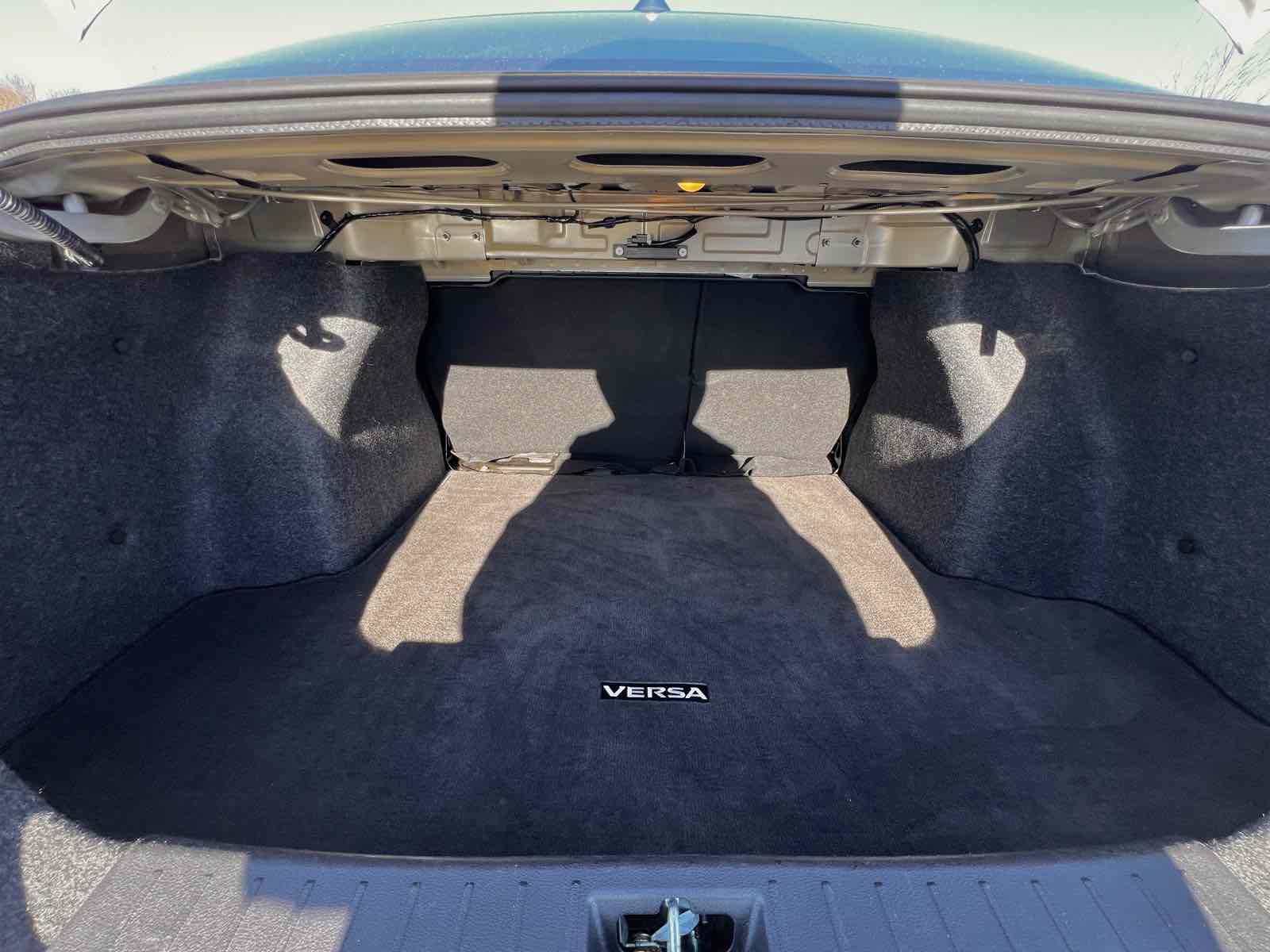2023 Nissan Versa SV photo 28