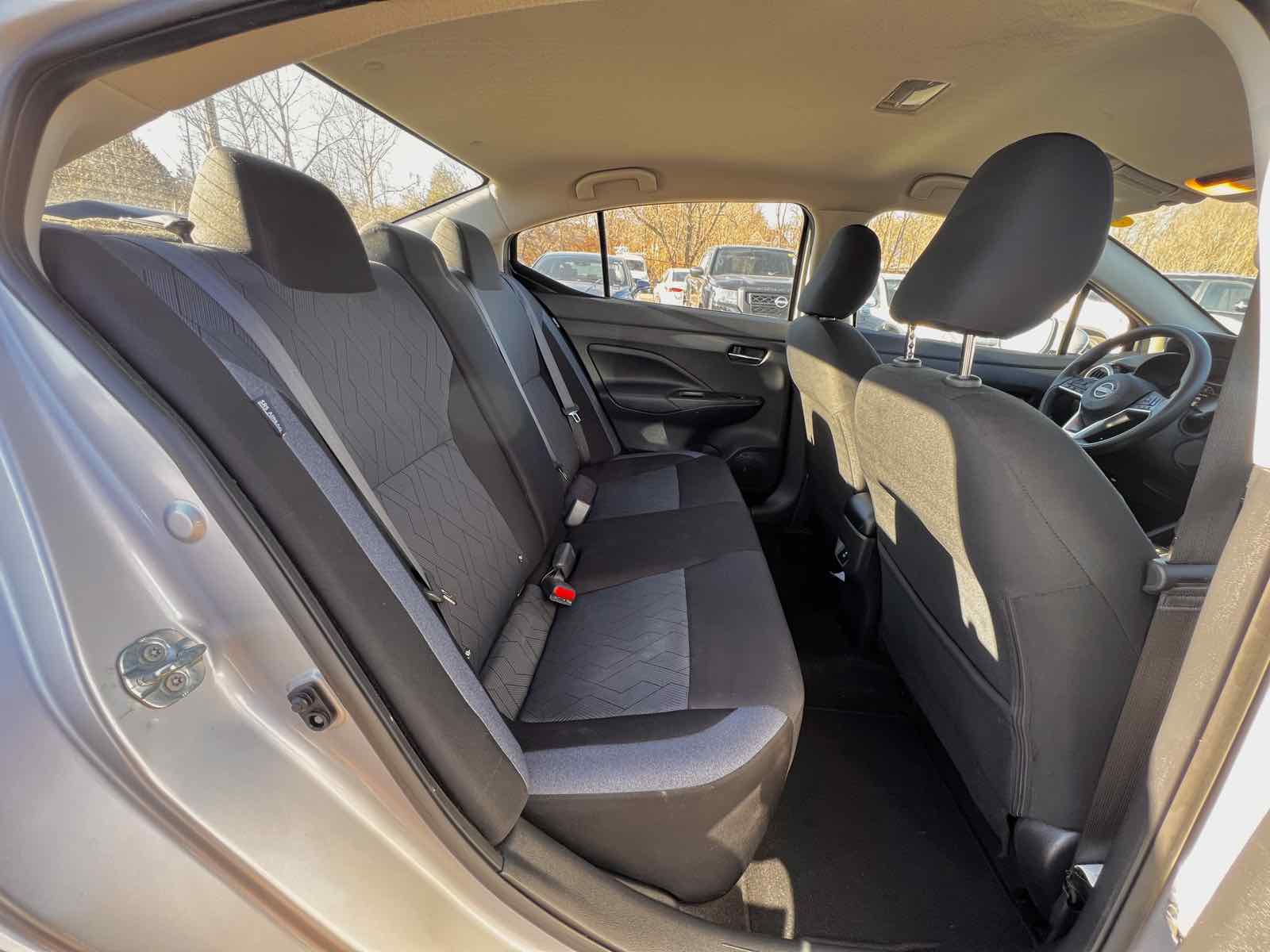 2023 Nissan Versa SV photo 14