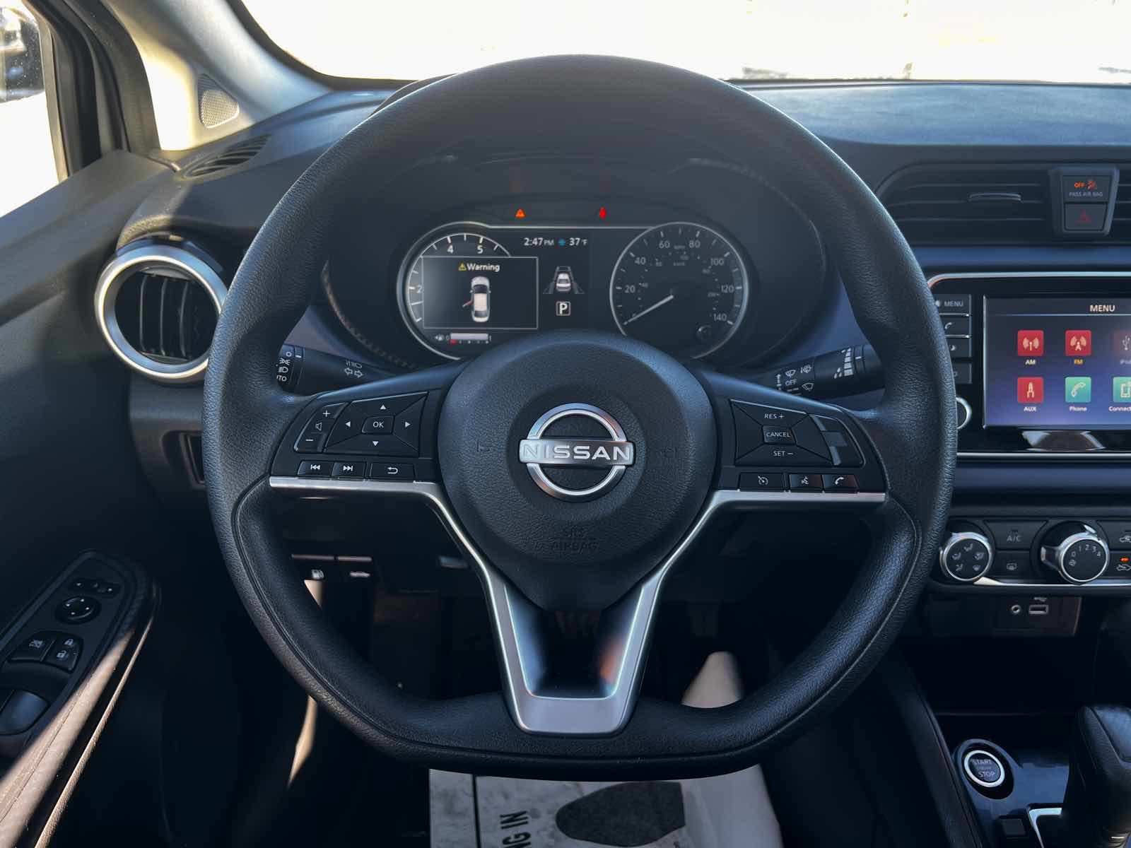 2023 Nissan Versa SV photo 17