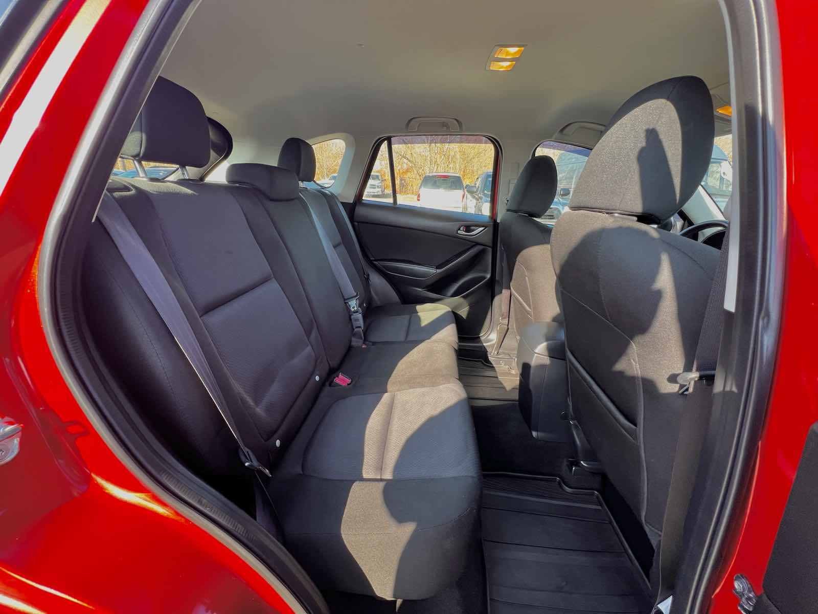 2015 Mazda CX-5 Sport photo 14
