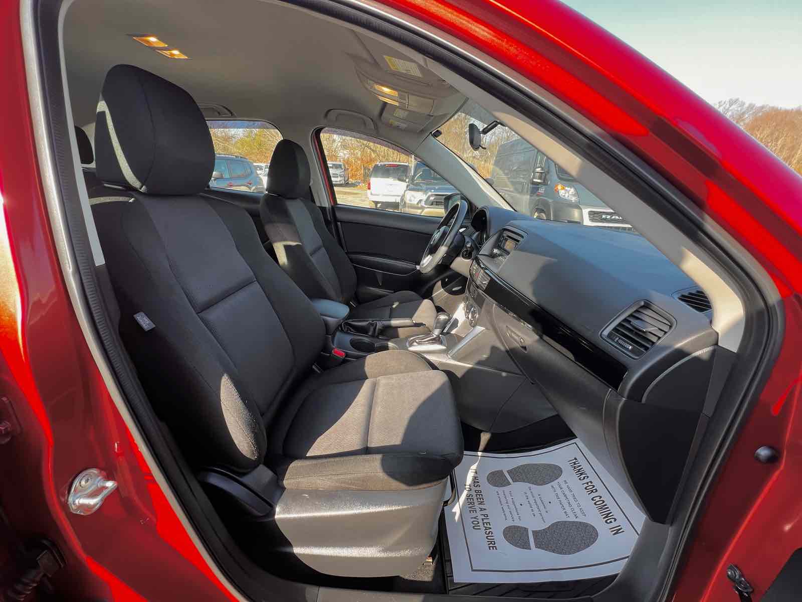 2015 Mazda CX-5 Sport photo 10