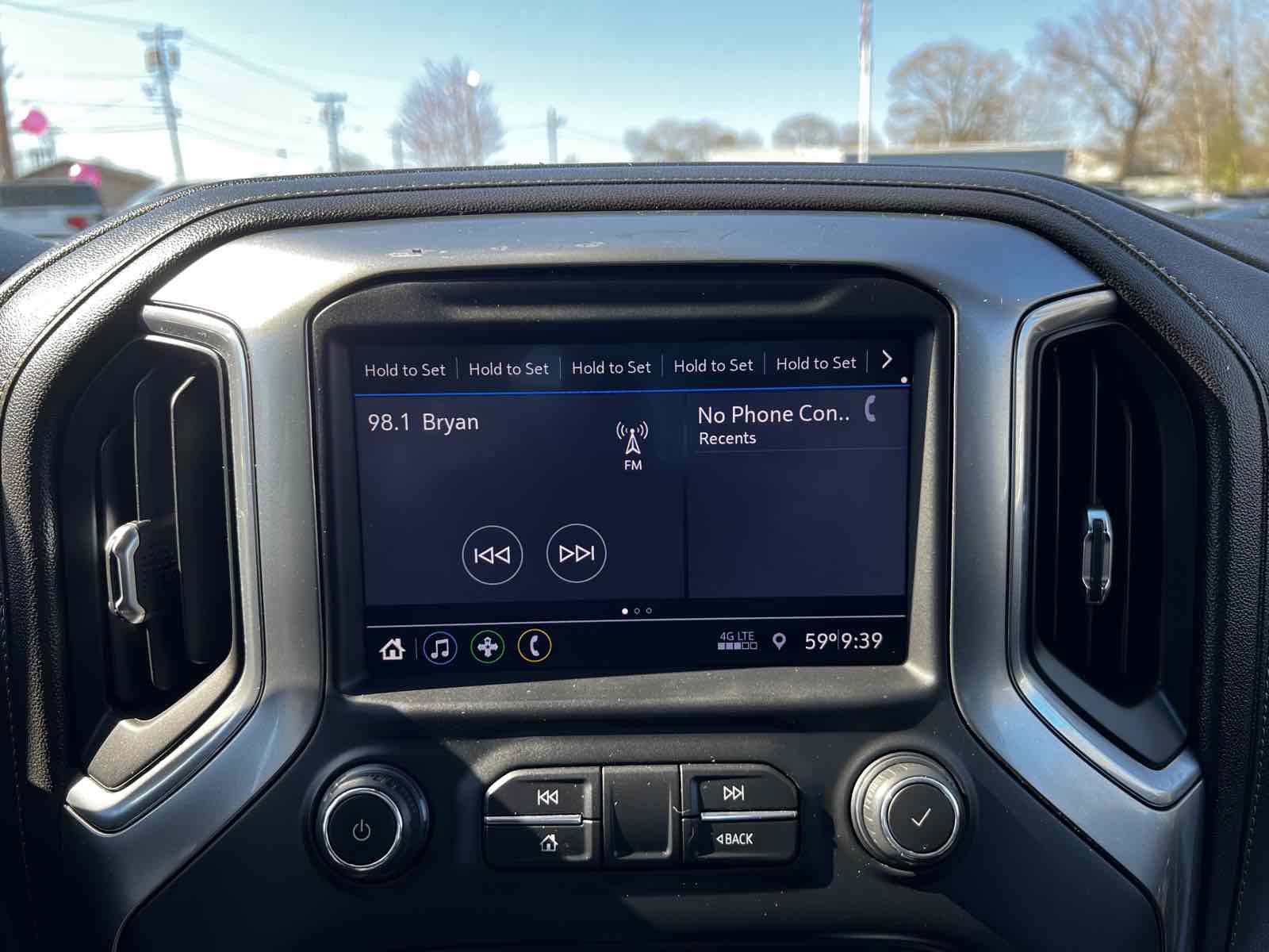 2020 Chevrolet Silverado 1500 LT - Photo 27
