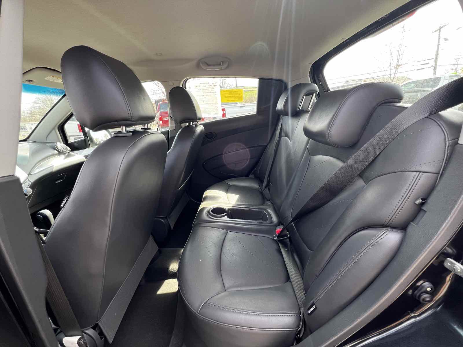 2015 Chevrolet Spark LT photo 13