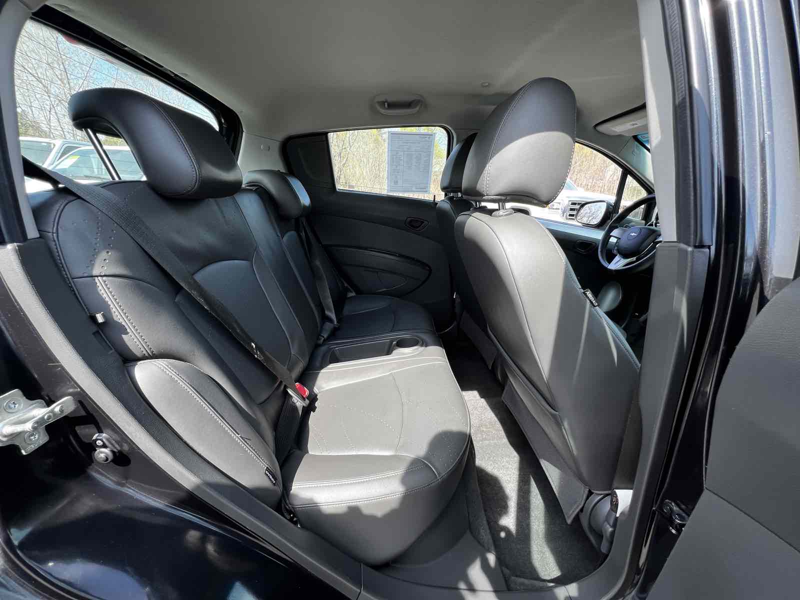 2015 Chevrolet Spark LT photo 14