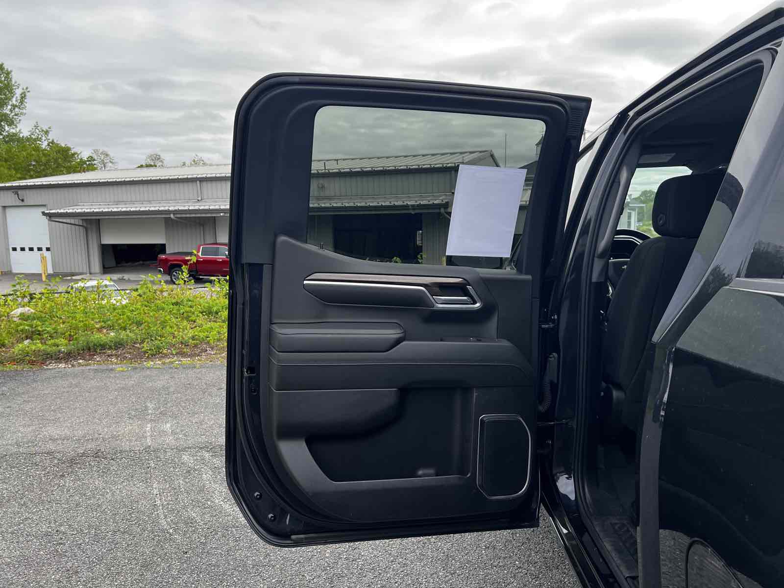 2022 Chevrolet Silverado 1500 LT - Photo 16