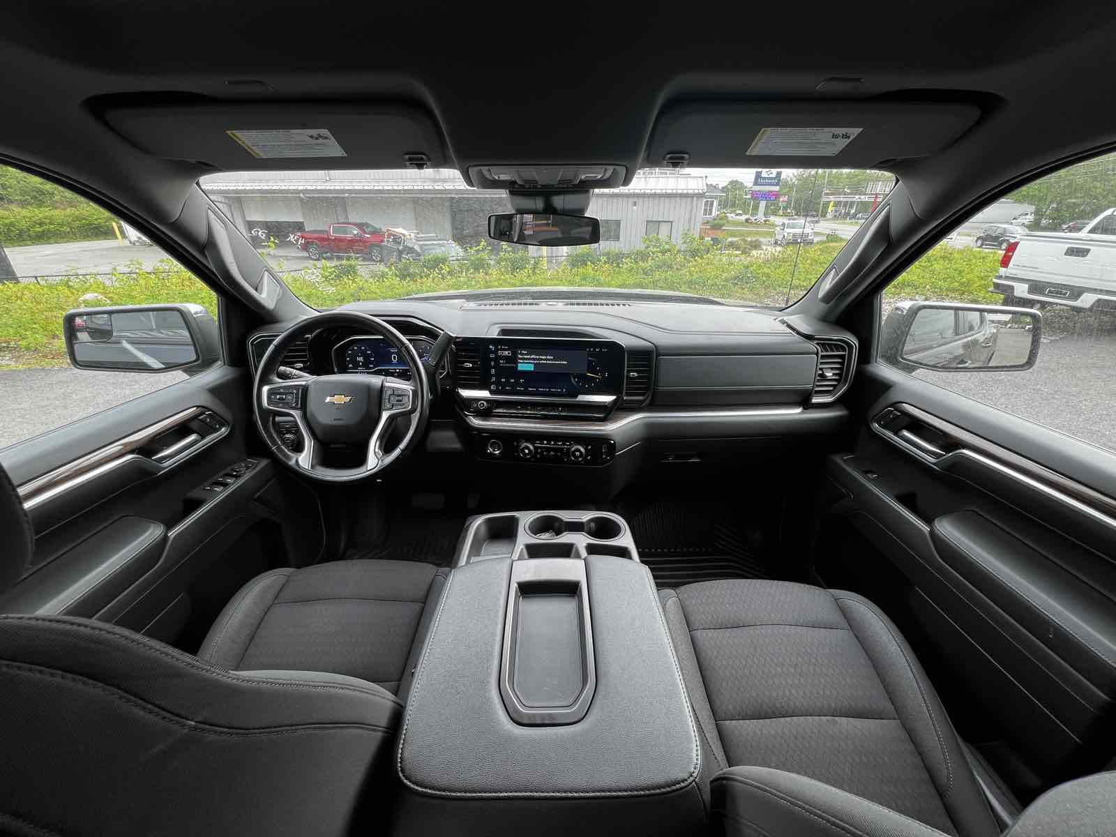 2022 Chevrolet Silverado 1500 LT - Photo 20
