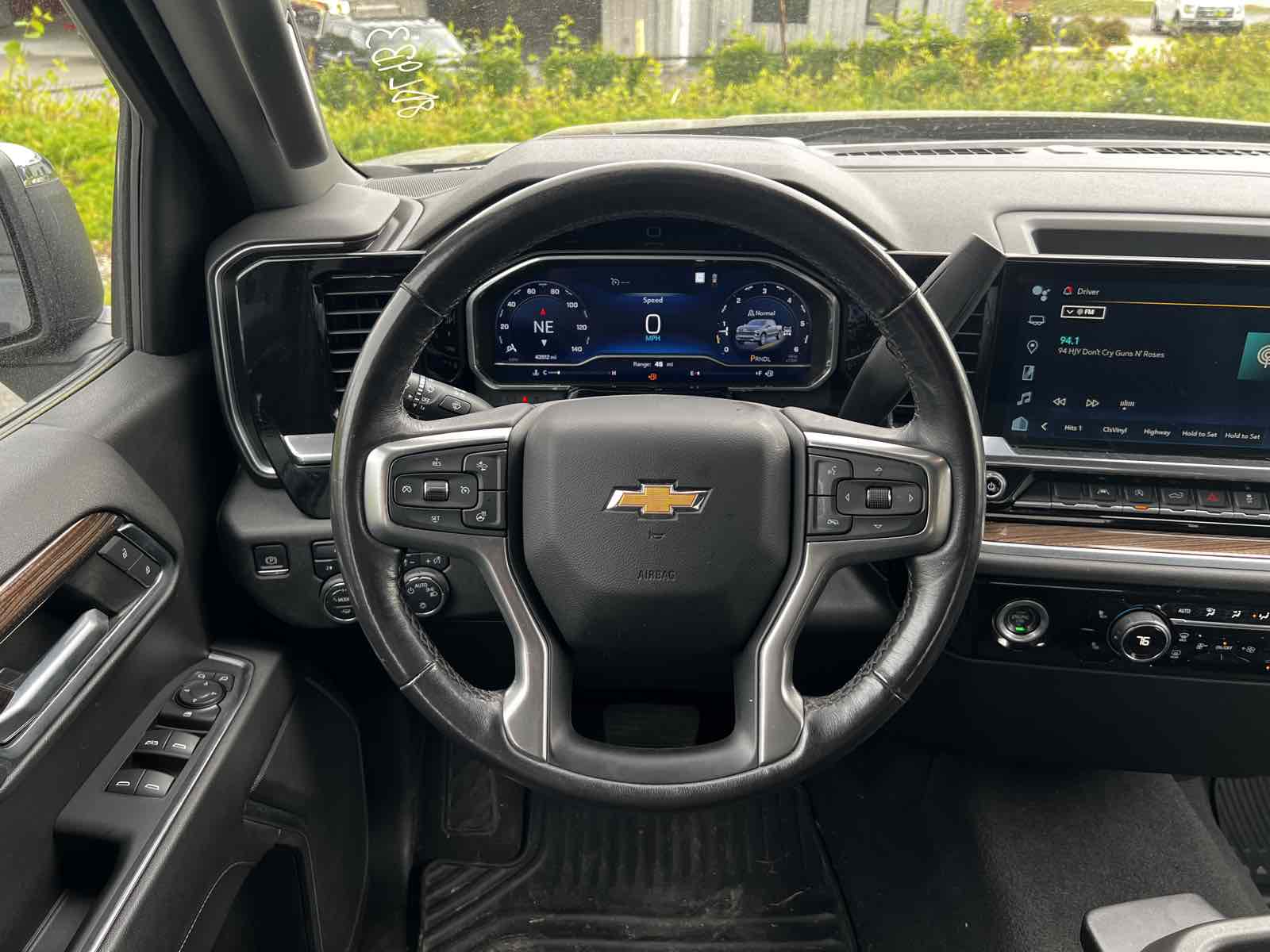 2022 Chevrolet Silverado 1500 LT - Photo 21