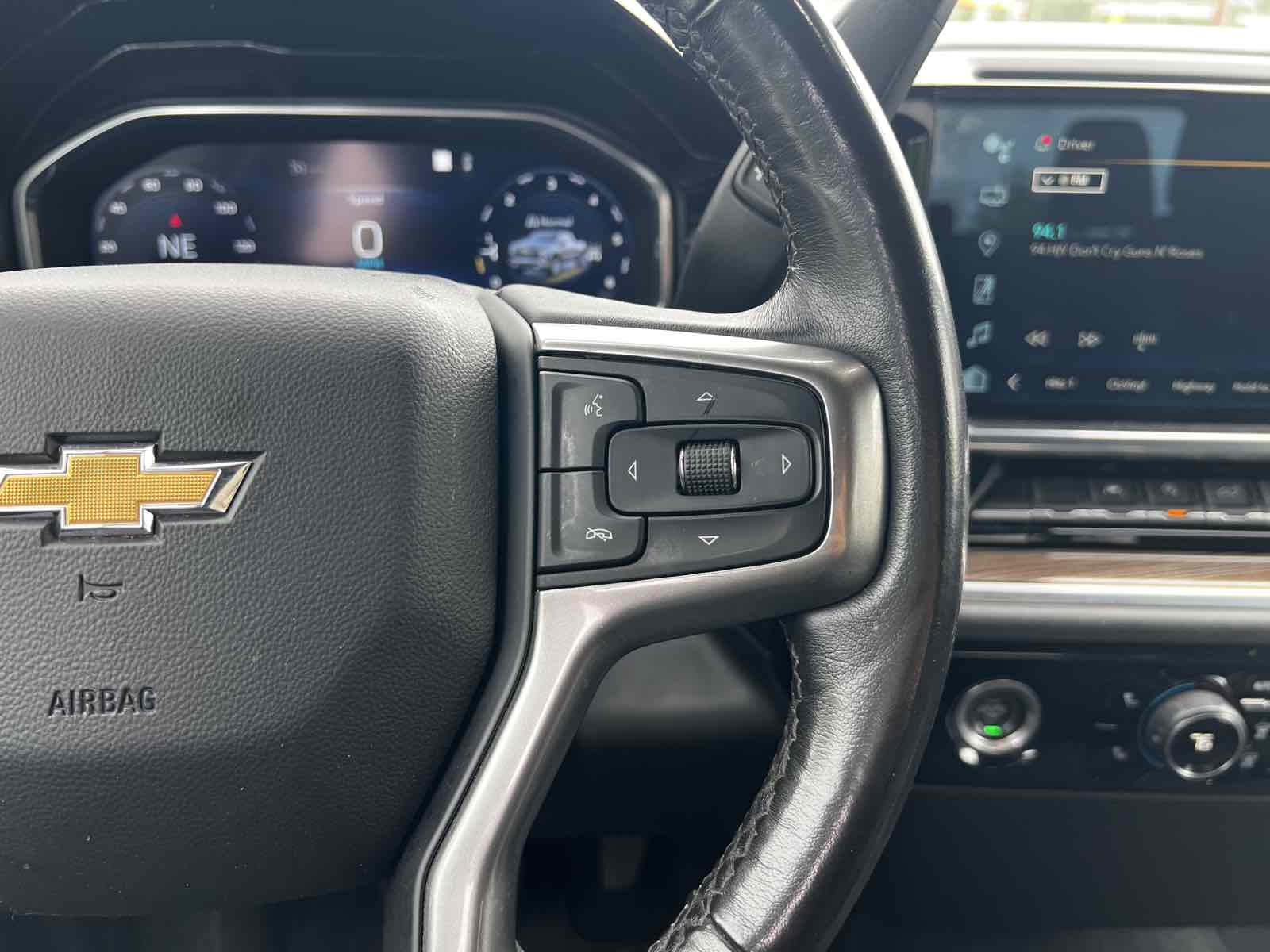 2022 Chevrolet Silverado 1500 LT - Photo 23