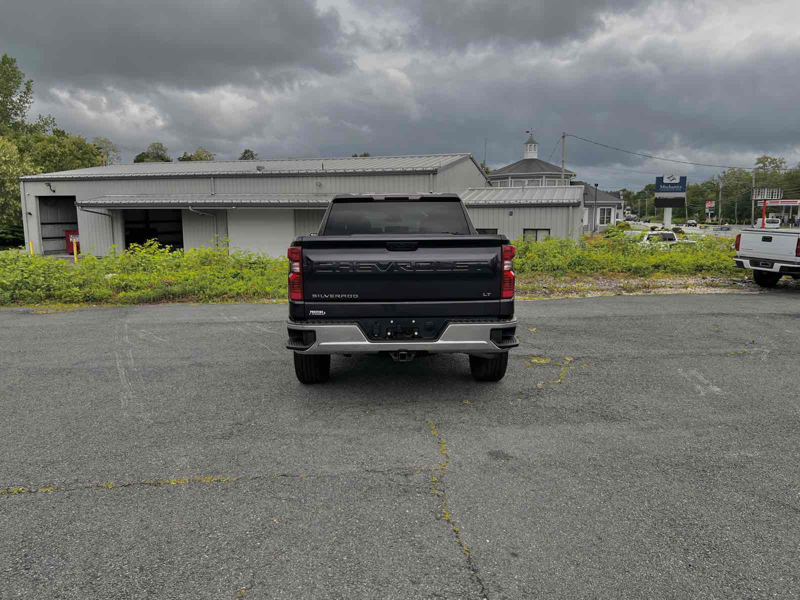 2022 Chevrolet Silverado 1500 LT - Photo 6