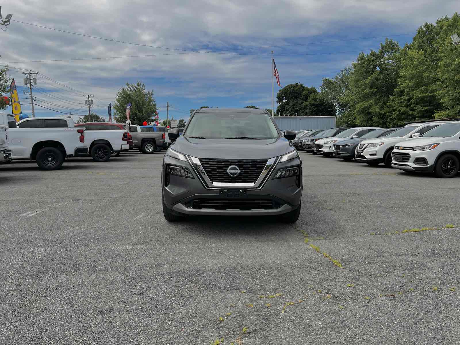 2023 Nissan Rogue S photo 2