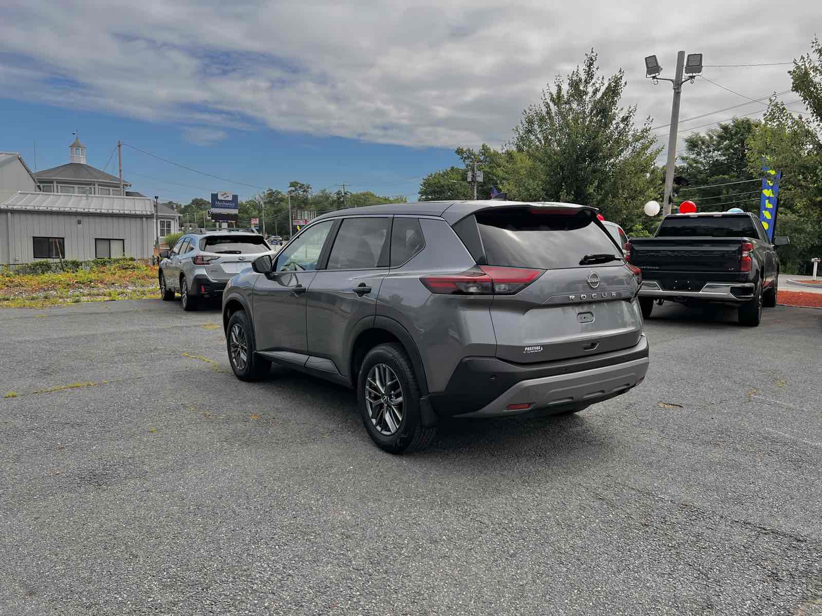 2023 Nissan Rogue S photo 4