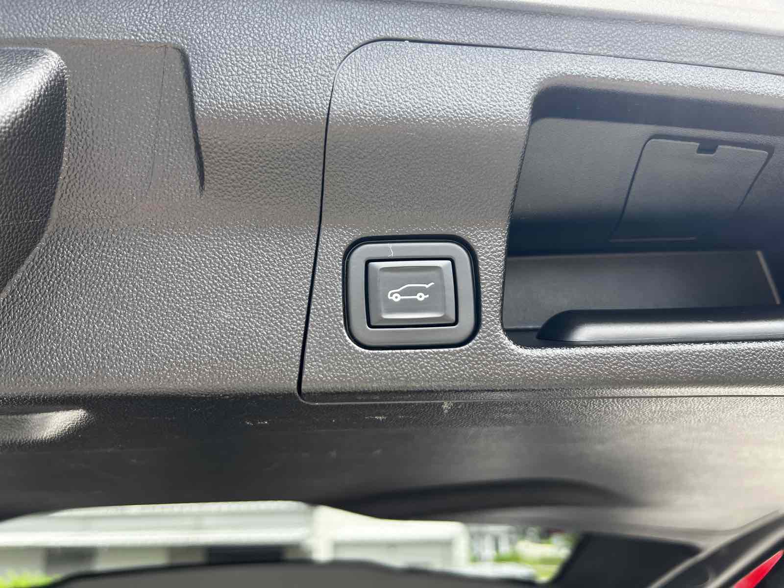 2020 GMC Acadia Denali - Photo 36