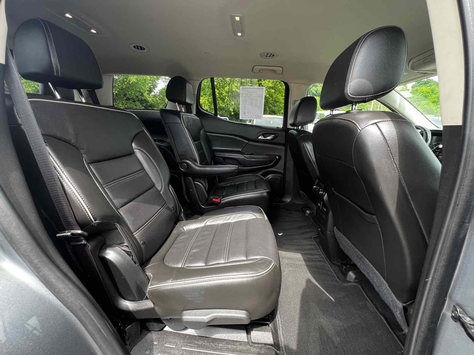 2020 GMC Acadia Denali - Photo 21