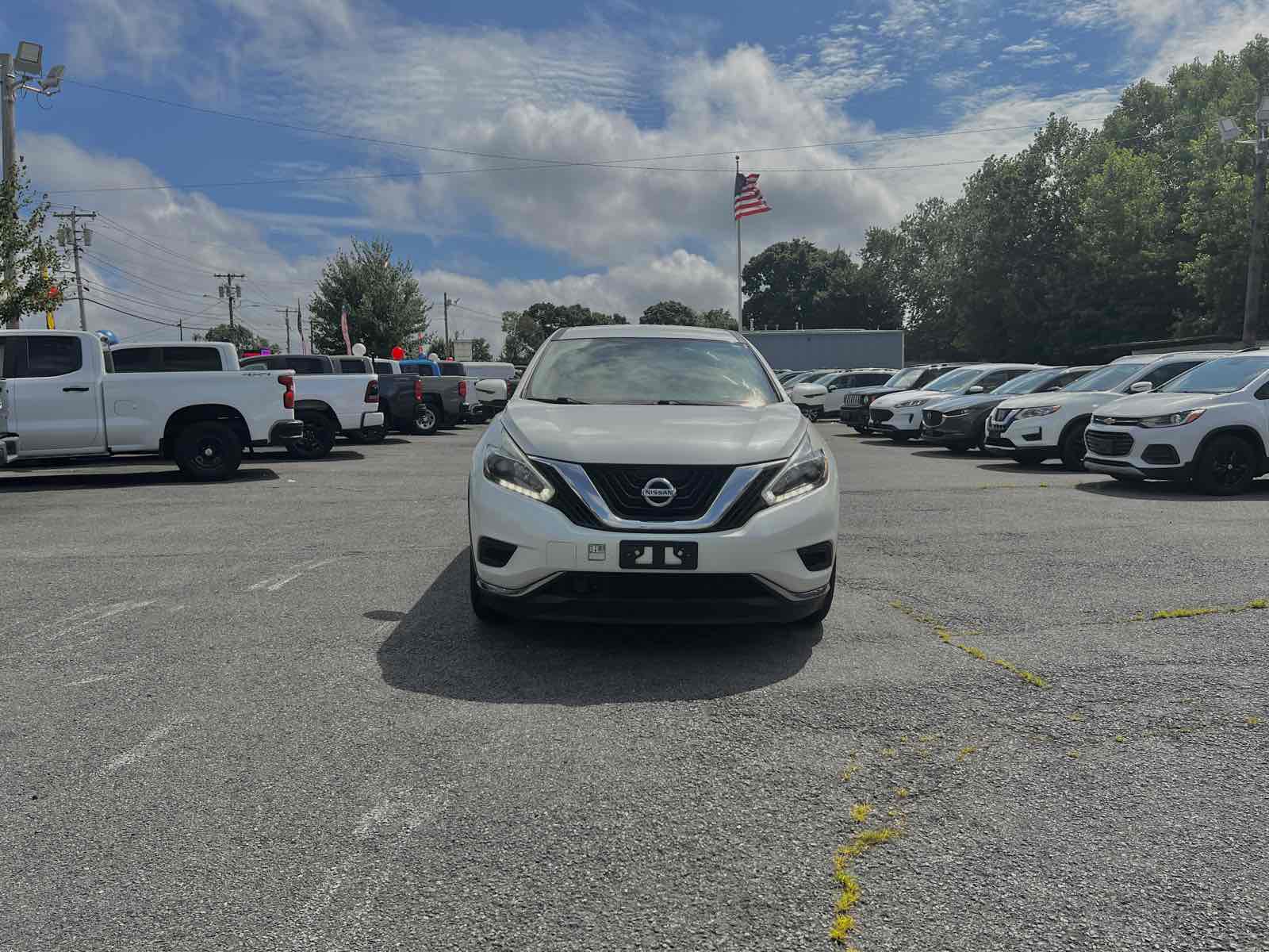 2018 Nissan Murano S photo 2