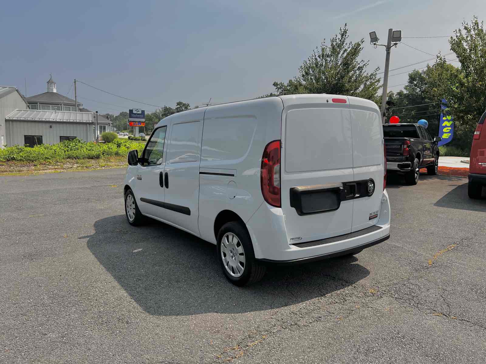2017 Ram ProMaster City SLT photo 4