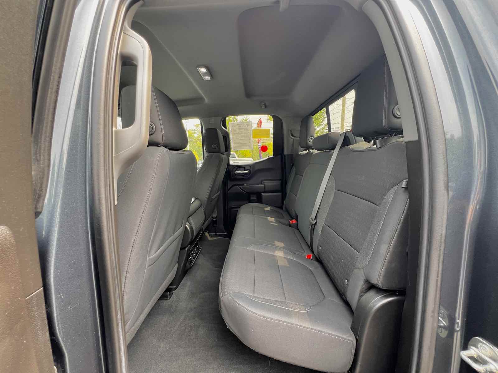 2020 Chevrolet Silverado 1500 LT photo 13