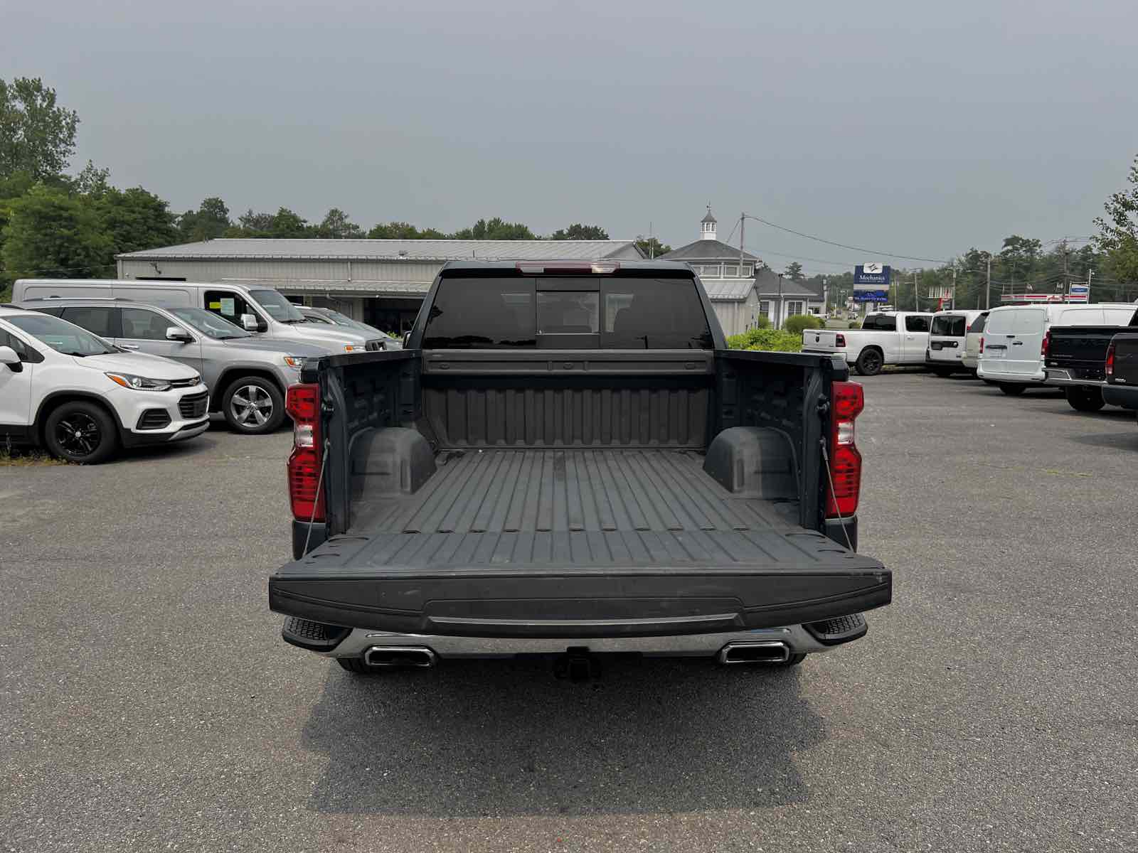2020 Chevrolet Silverado 1500 LT photo 27
