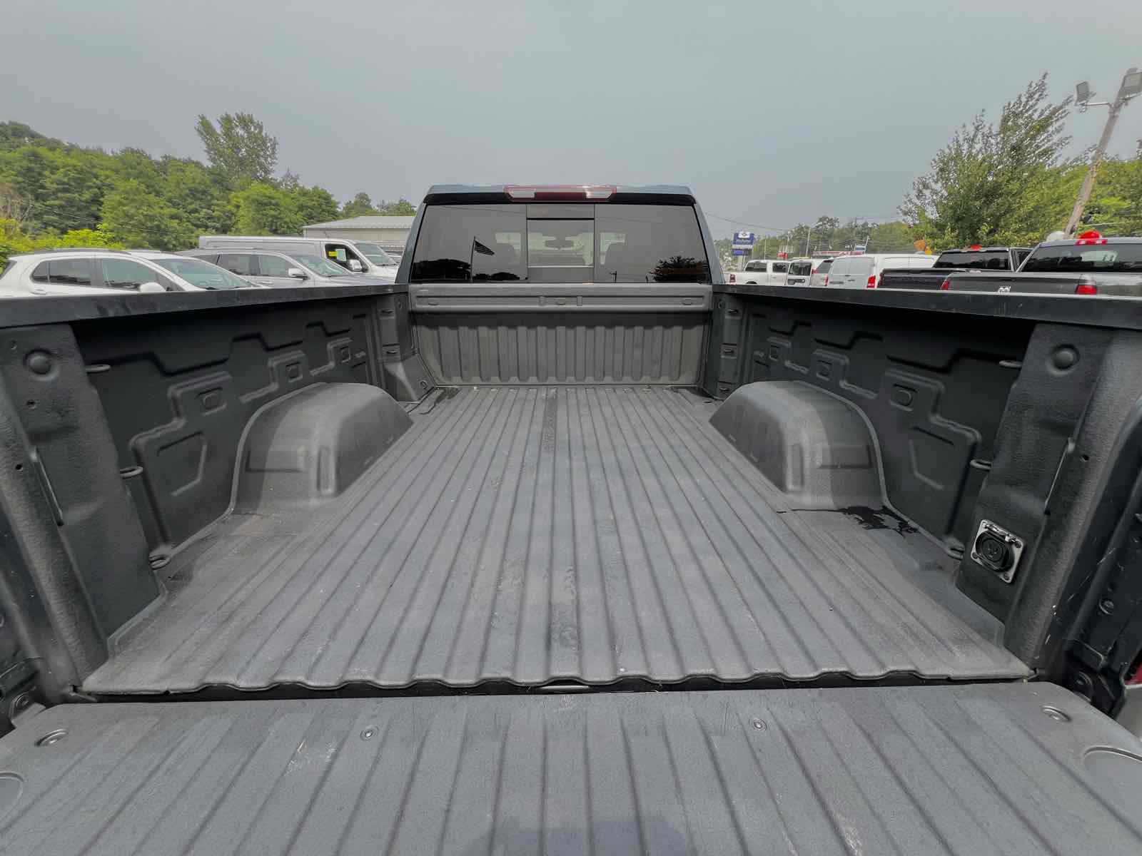 2020 Chevrolet Silverado 1500 LT photo 28