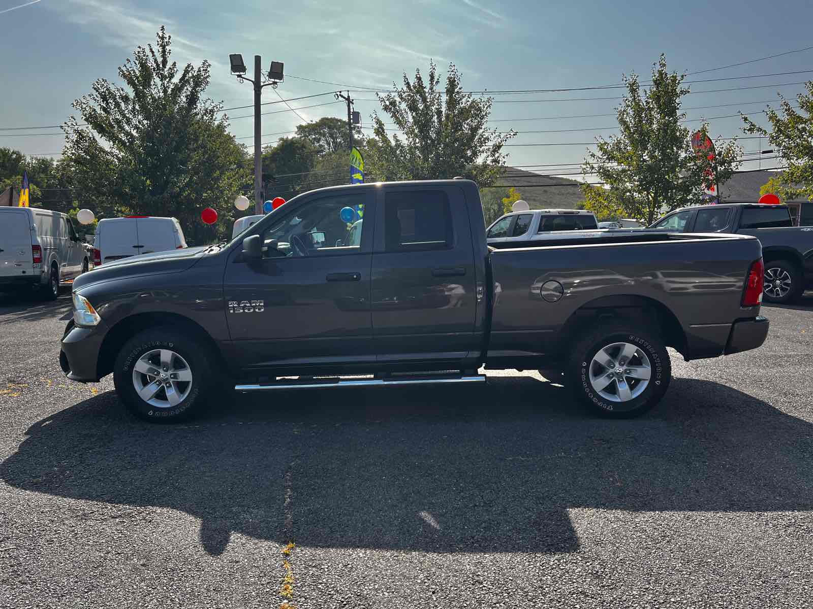2018 Ram 1500 Express photo 3