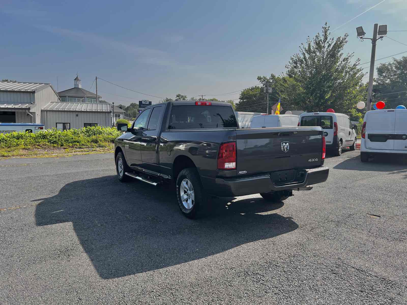 2018 Ram 1500 Express photo 4