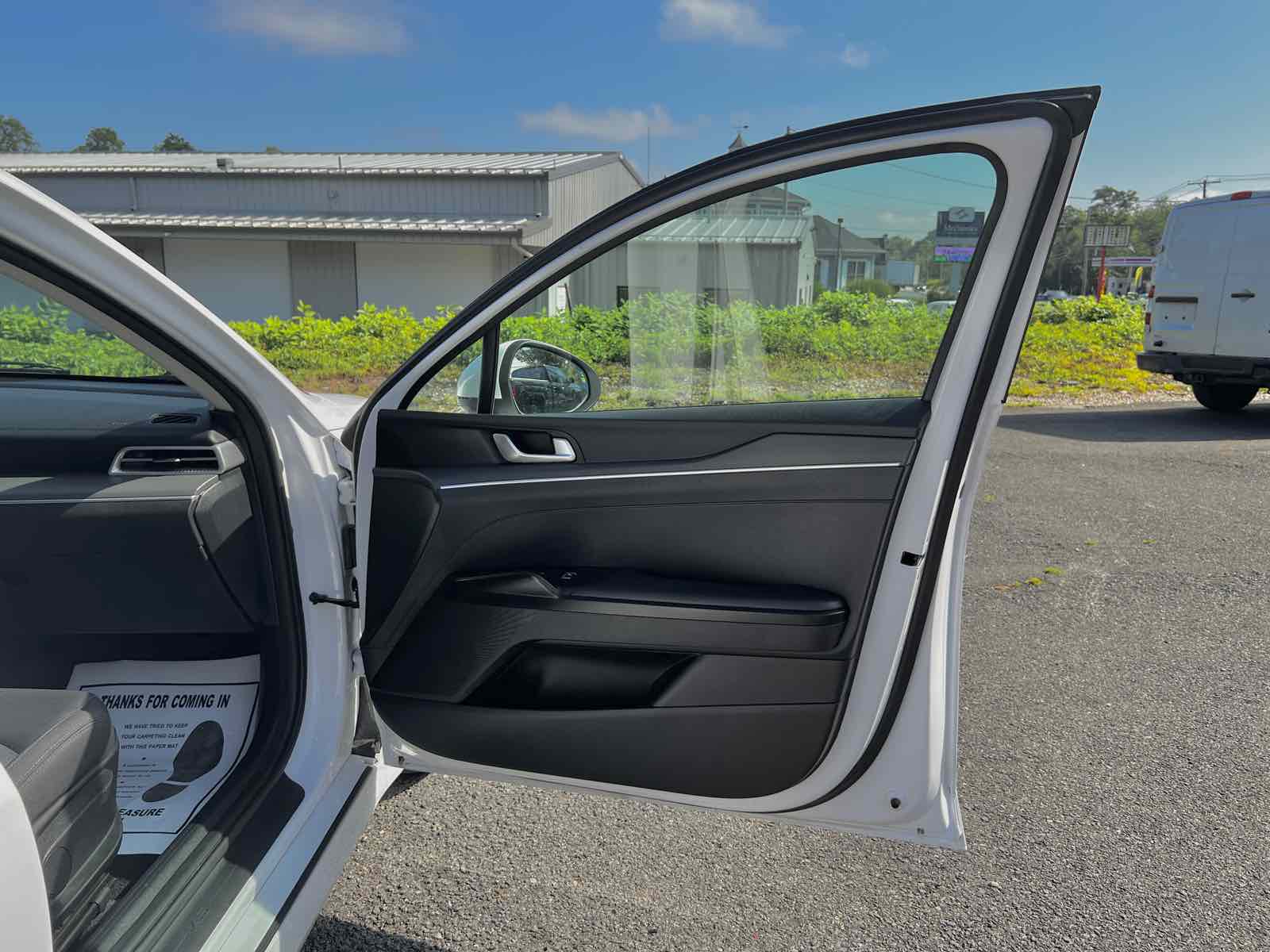 2023 Kia K5 LXS photo 11