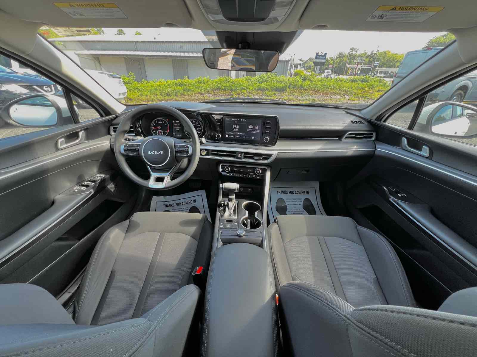 2023 Kia K5 LXS photo 16