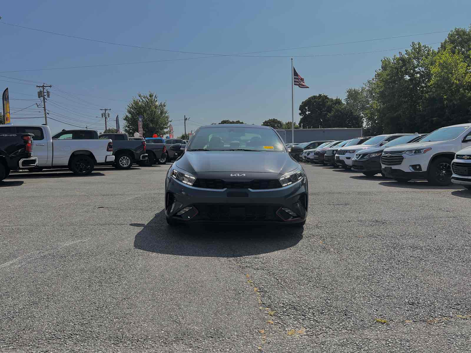 2022 Kia Forte GT-Line photo 2