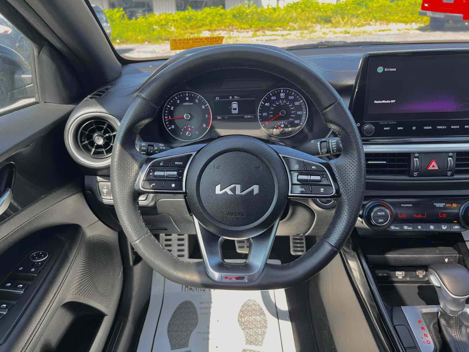 2022 Kia Forte GT-Line photo 14