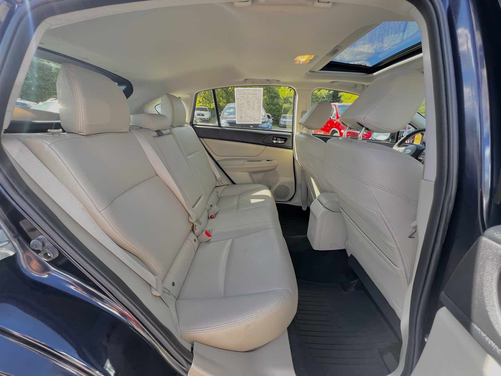 2014 Subaru Impreza 2.0i Sport Limited photo 3