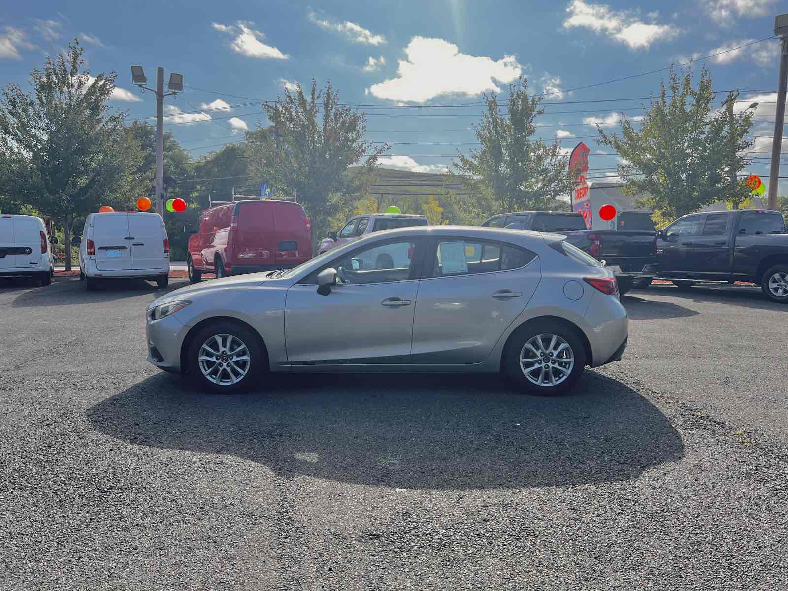 2014 Mazda Mazda3 Grand Touring photo 3