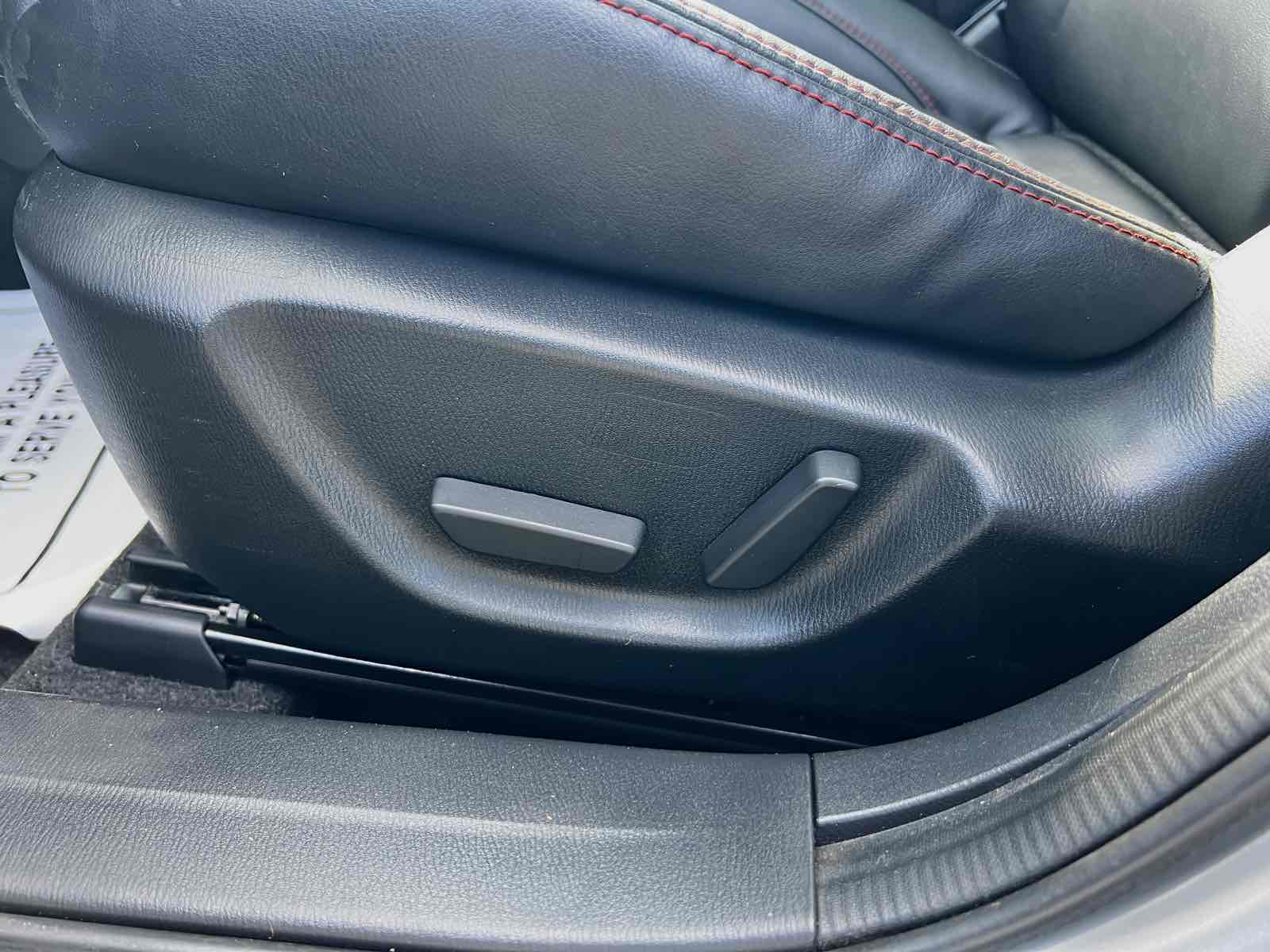 2014 Mazda Mazda3 Grand Touring photo 8