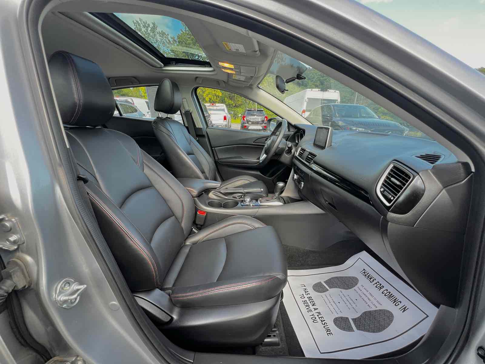 2014 Mazda Mazda3 Grand Touring photo 10