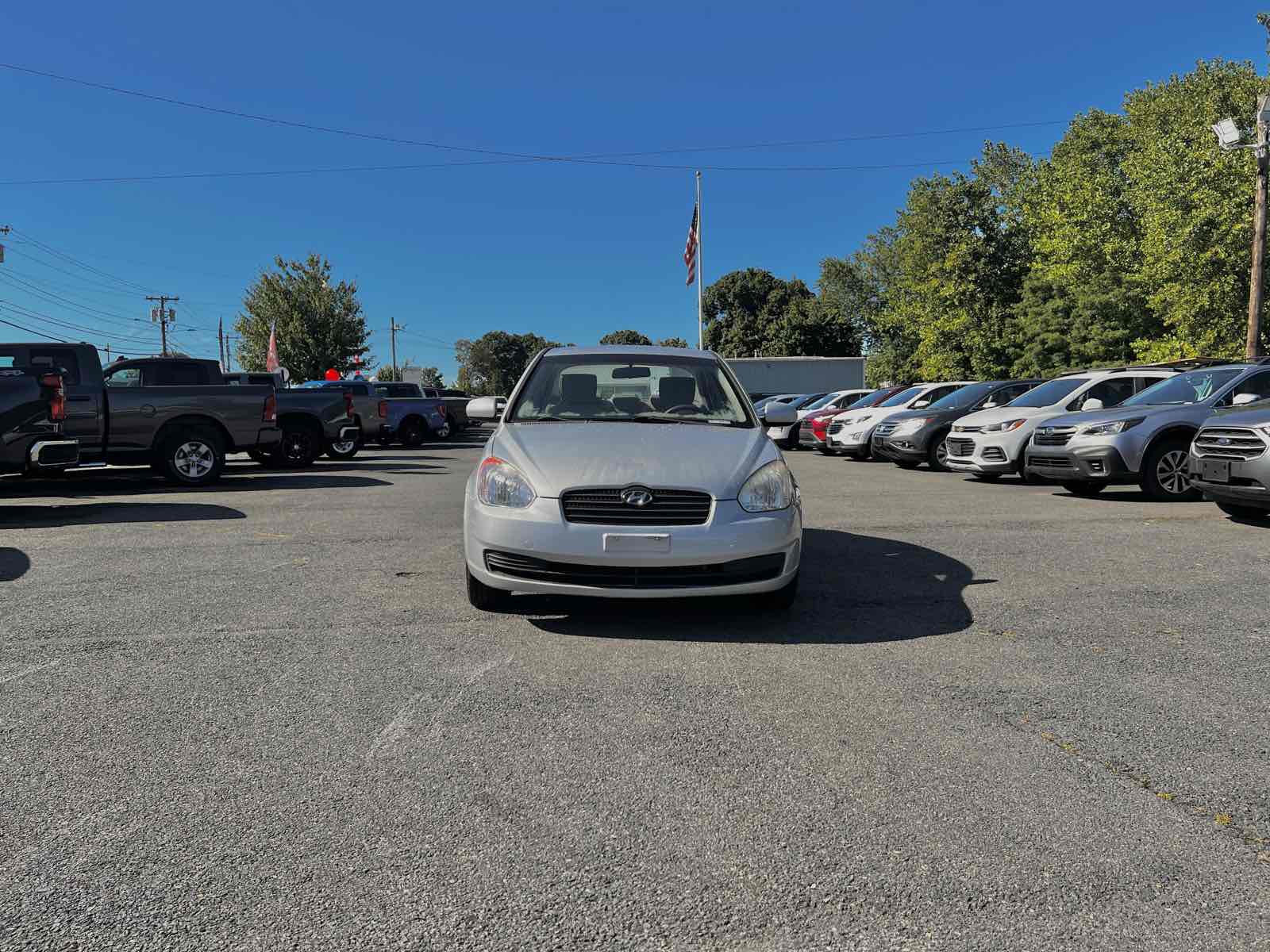 2011 Hyundai Accent GLS photo 2