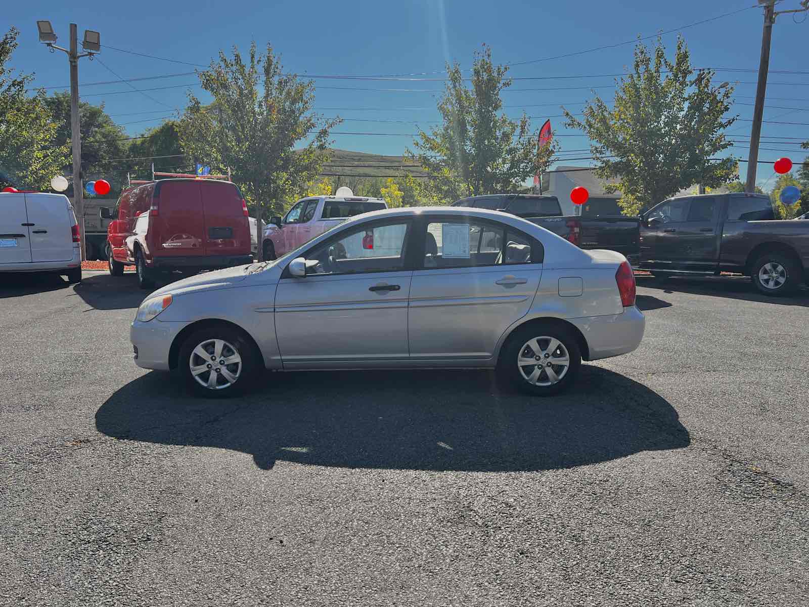 2011 Hyundai Accent GLS photo 3