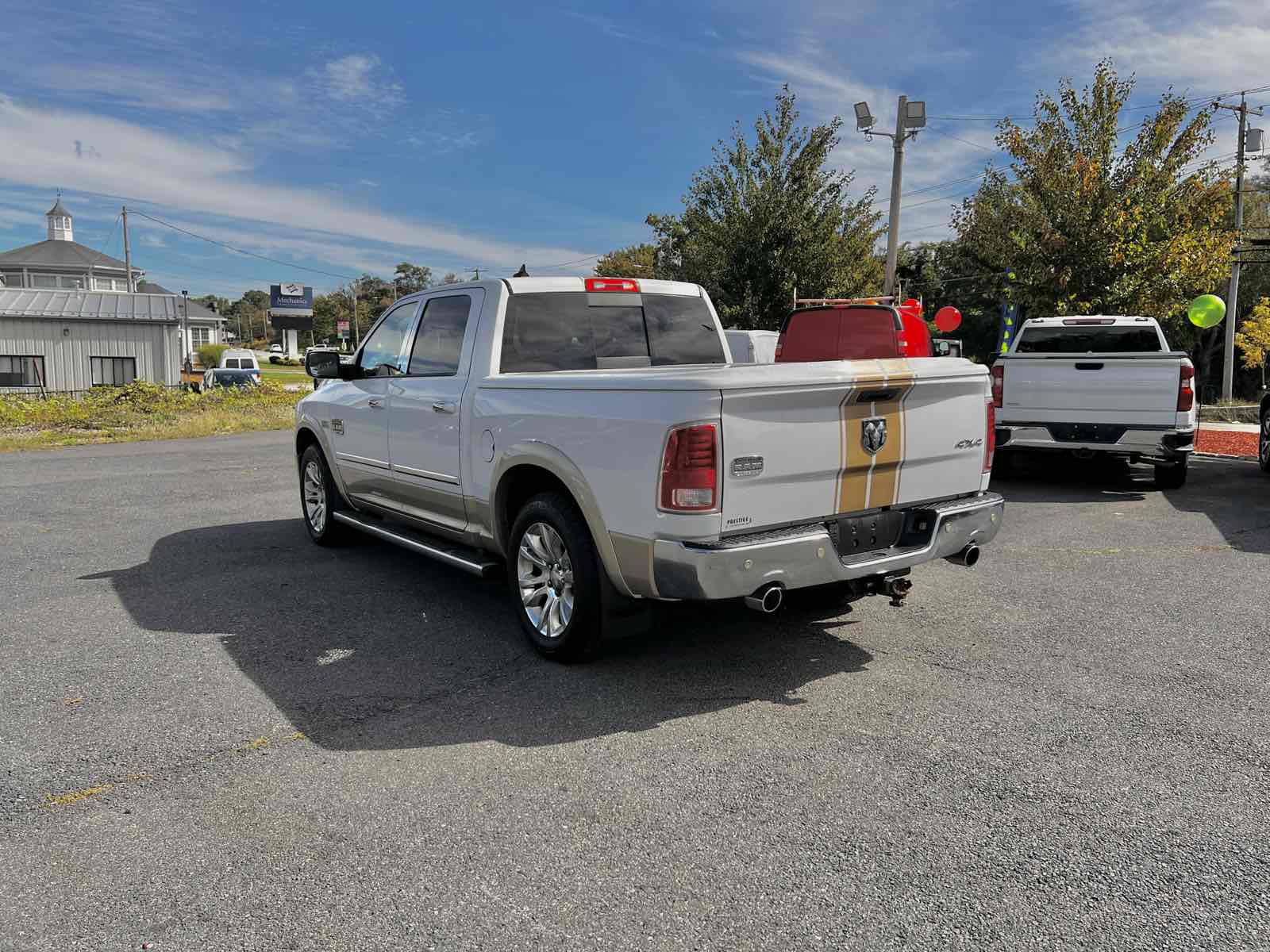 2014 Ram 1500 Longhorn photo 4