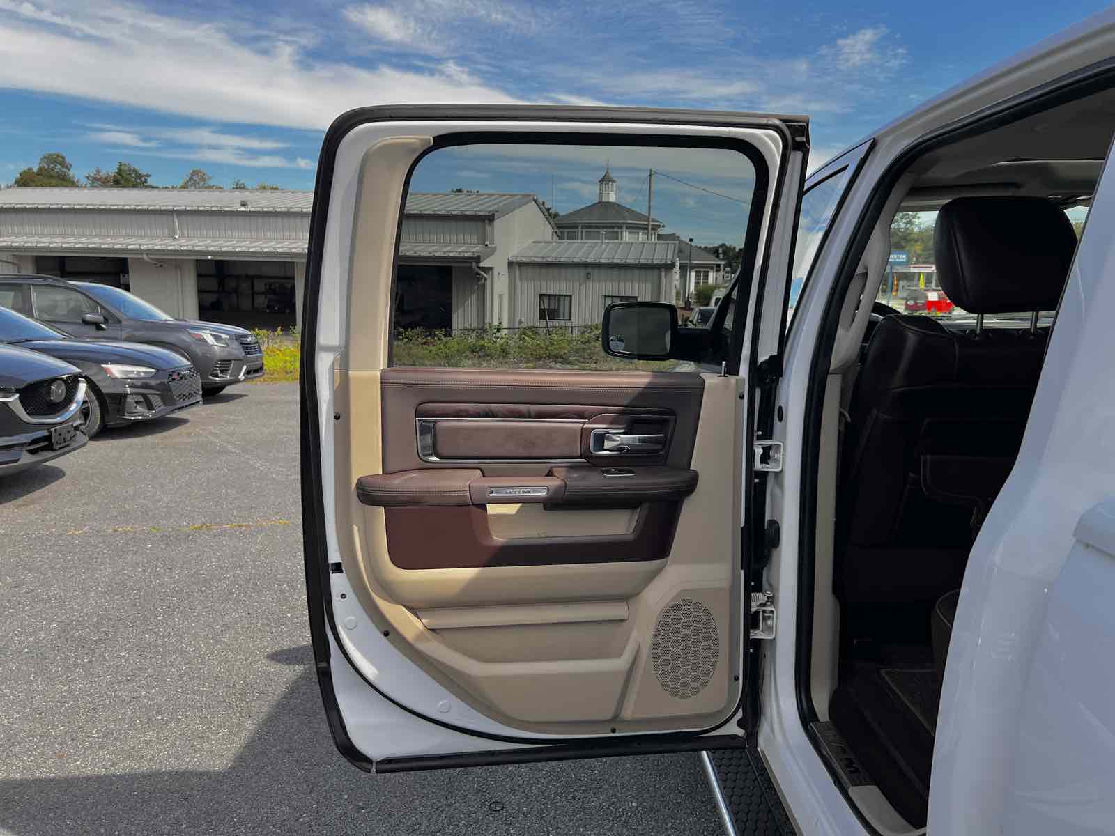 2014 Ram 1500 Longhorn photo 13
